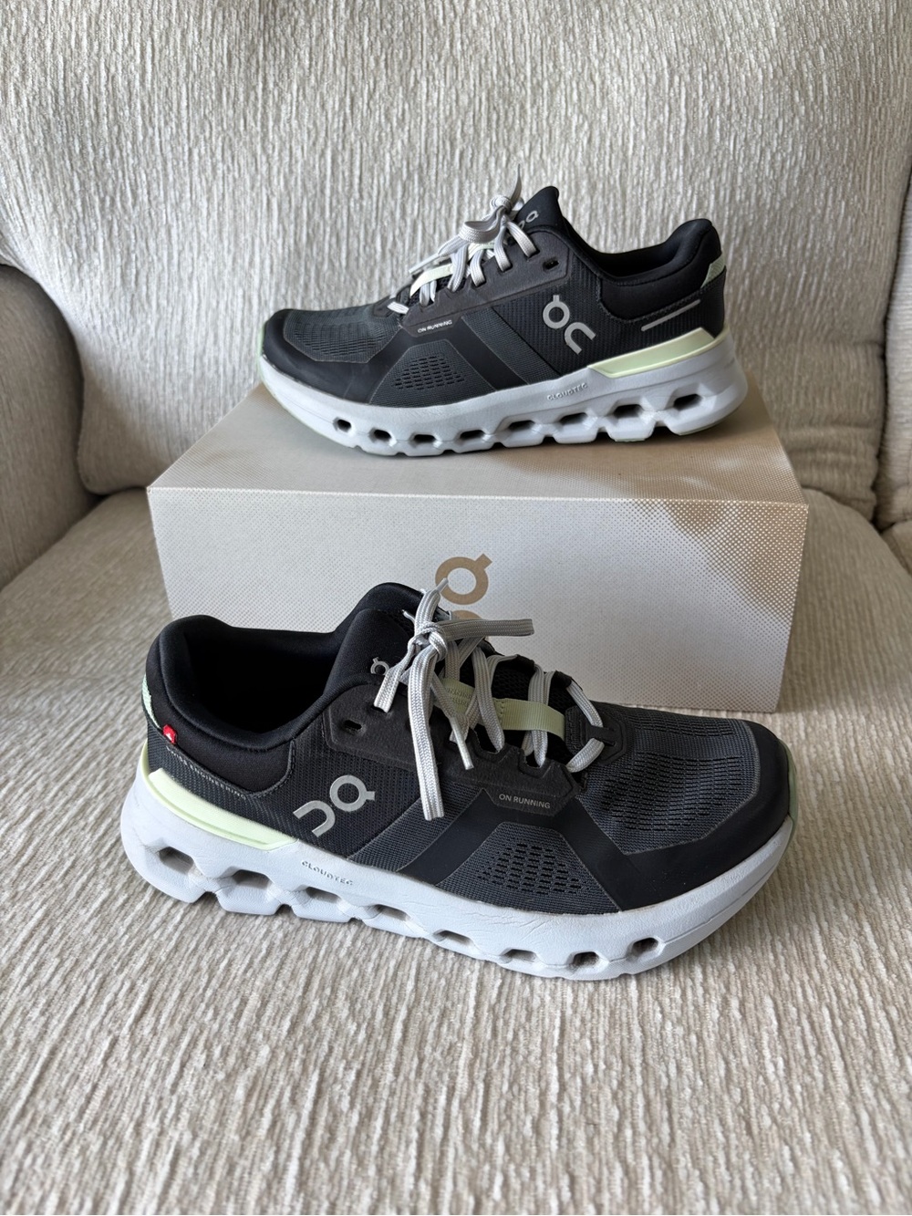 On Cloudrunner Women's Running Shoes 8 WIDE Black Athletic Sneakers Shadow Lima